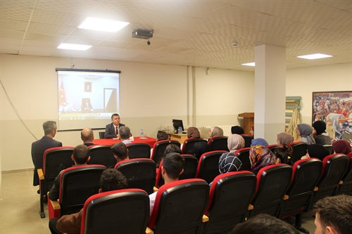 ŞEHİT AHMET AKTEPE ÇPL'DE KARİYER GÜNLERİ BAŞLADI