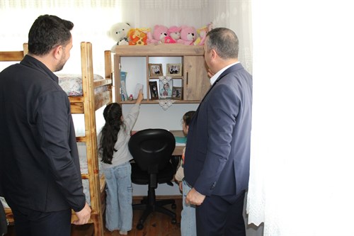 ''ÇALIŞMA SİZDEN MASANIZ BİZDEN PROJESİ'' İLÇEMİZDE HAYATA GEÇİRİLDİ